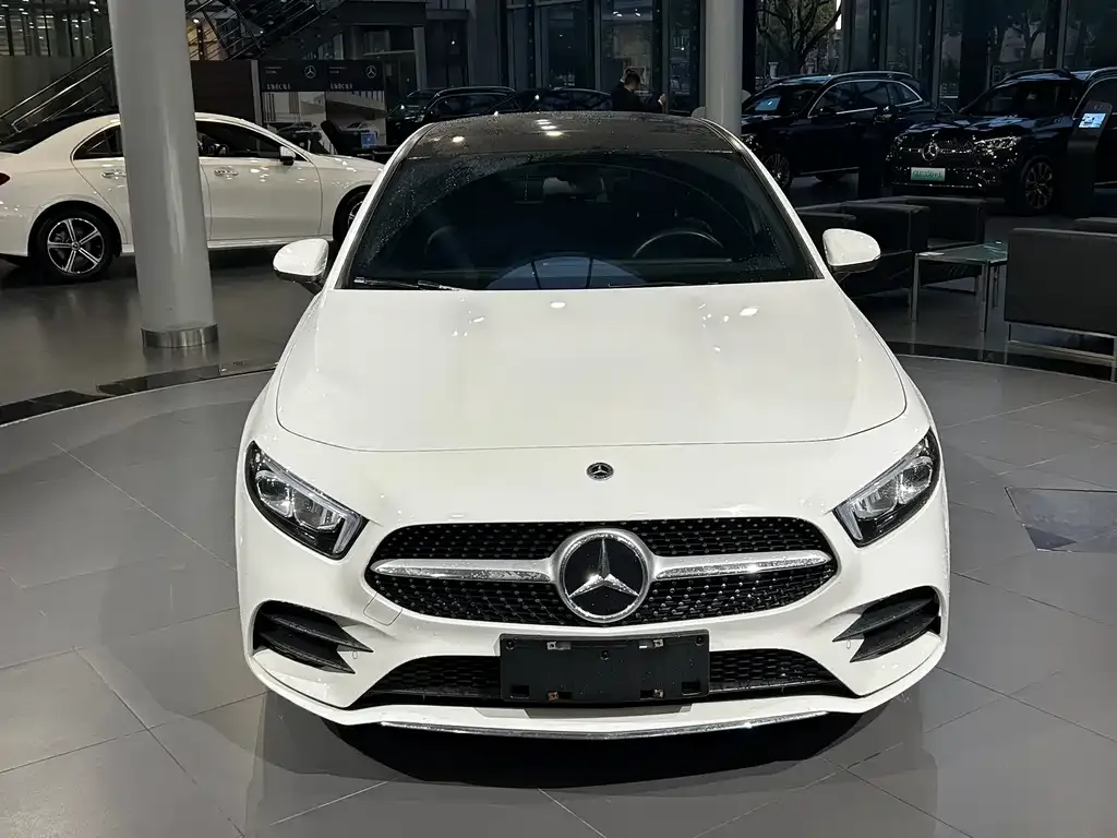 Mercedes-Benz A-Class 2022 из CN, фото 2