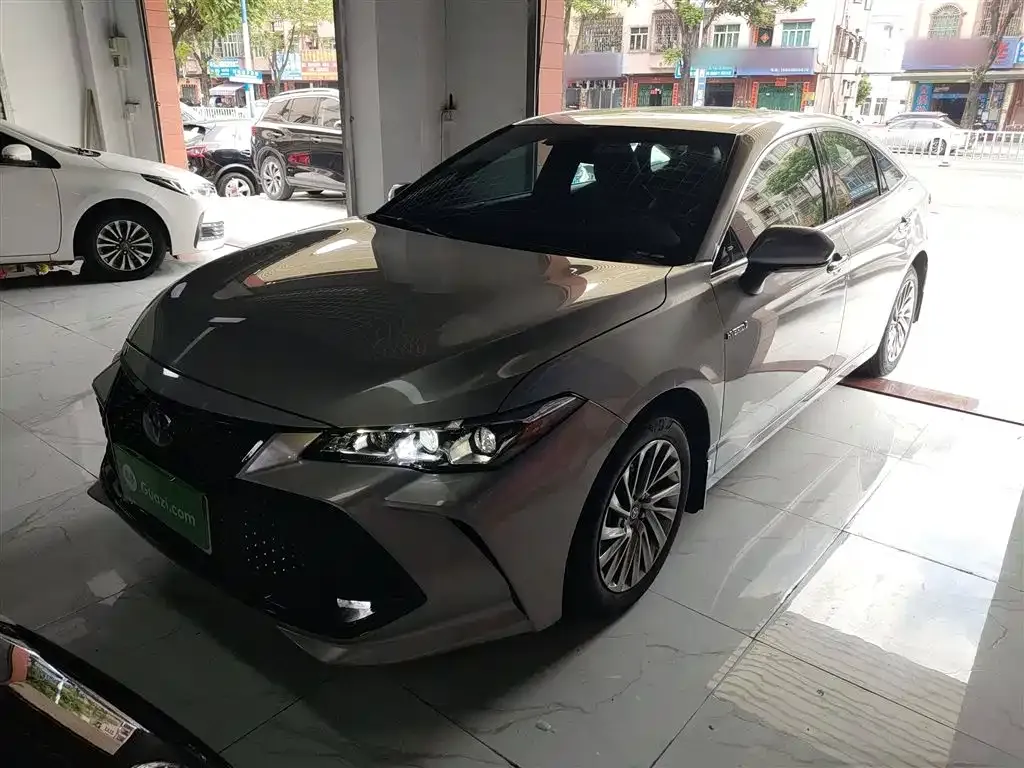 Toyota Avalon 2021 из CN, фото 2
