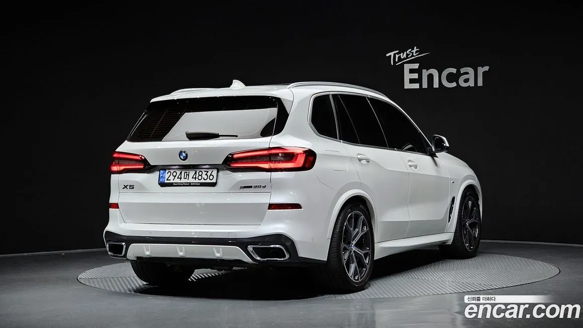 BMW X5 — фото 2