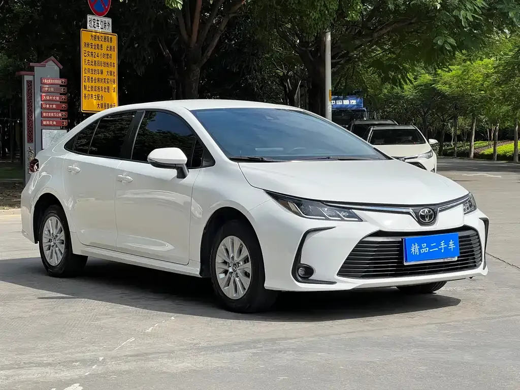 Toyota Corolla 2022 из CN, фото 3