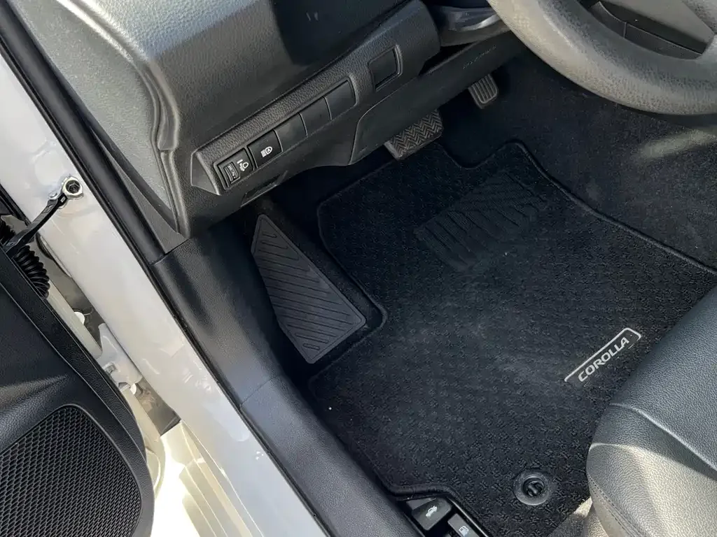 Toyota Corolla 2022 из CN, фото 6