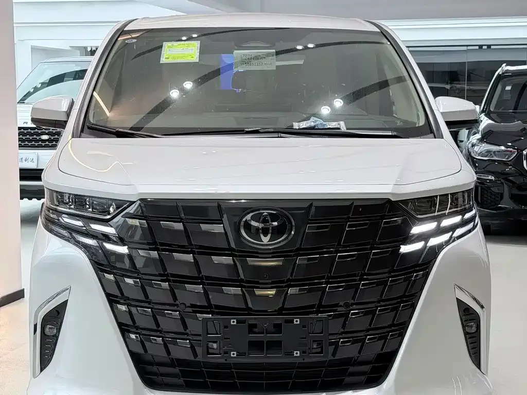 Toyota Alphard 2025 из CN, фото 2