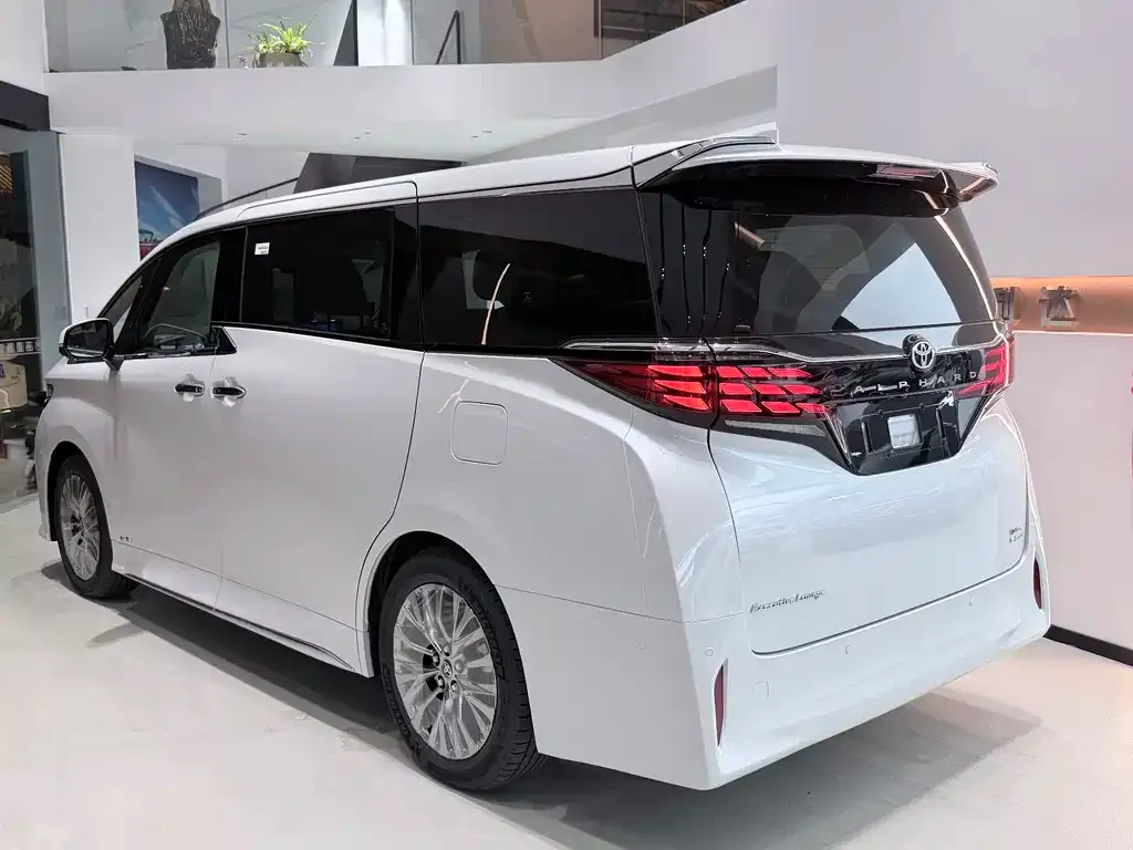 Toyota Alphard 2025 из CN, фото 6