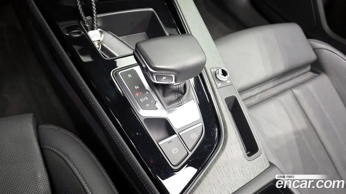Audi A4 2023 из KR, фото 9