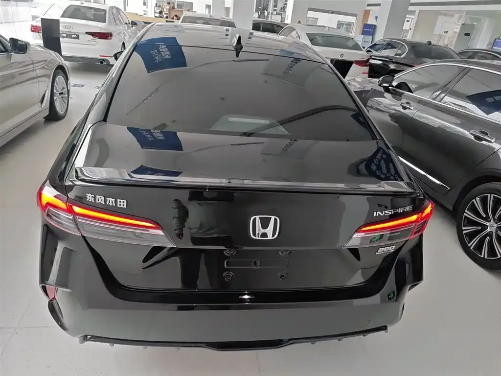 Honda Inspire 2023 из CN, фото 6