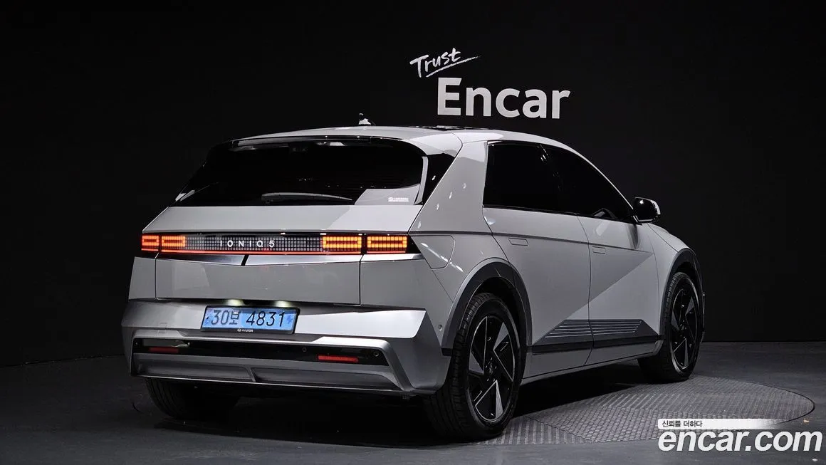 Hyundai Ioniq5 — фото 2
