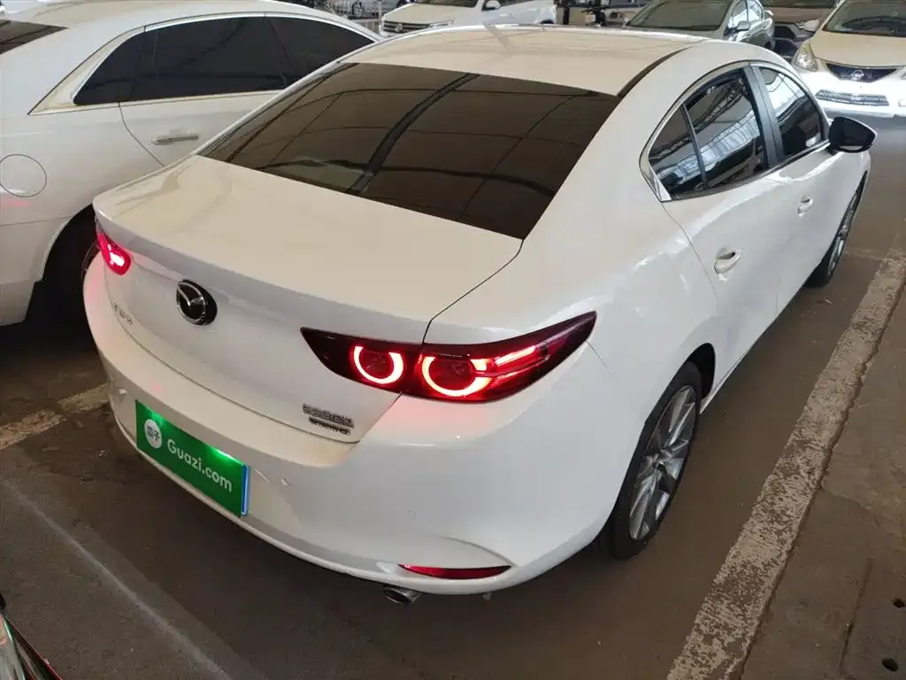 Mazda 3 Axela 2022 из CN, фото 7