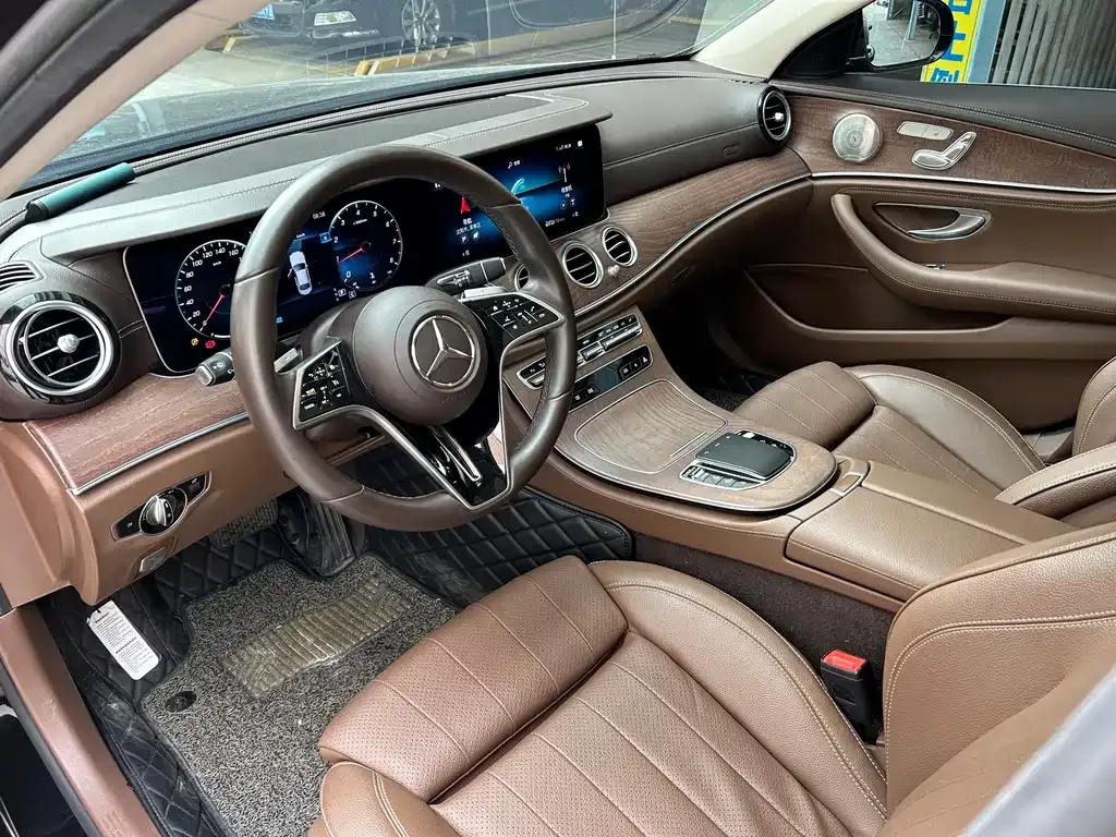 Mercedes-Benz E-Class 2022 из CN, фото 4