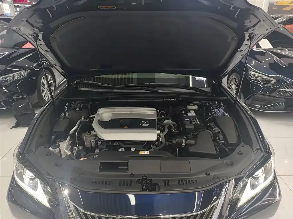 Lexus ES 2021 из CN, фото 10