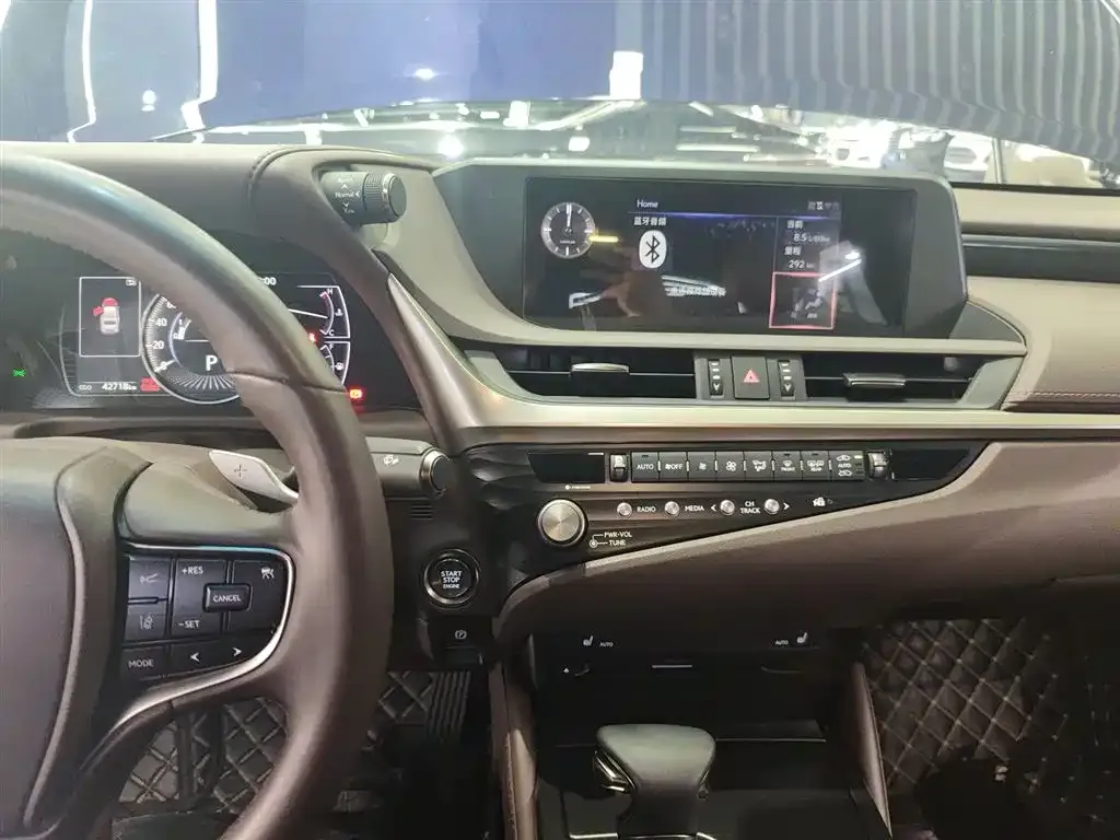 Lexus ES 2021 из CN, фото 5
