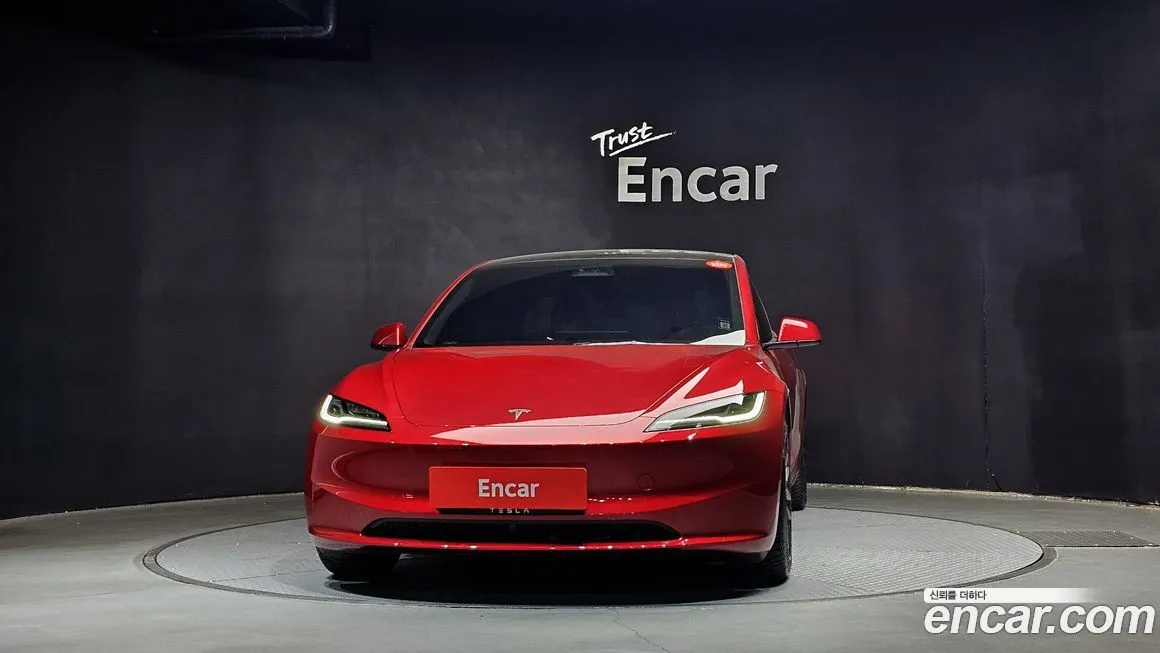 Tesla Model 3 2024 из KR, фото 3