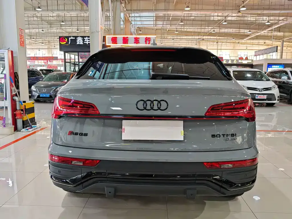 [object Object] Q5L Sportback 2023 из CN, фото 10