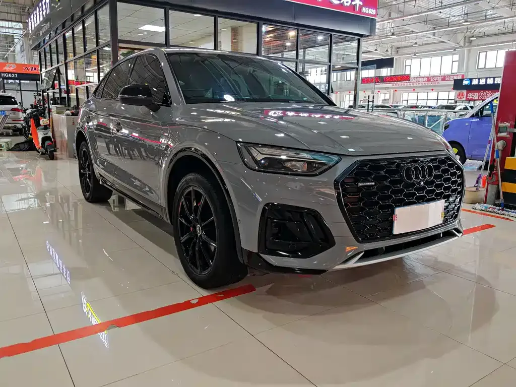 [object Object] Q5L Sportback 2023 из CN, фото 3