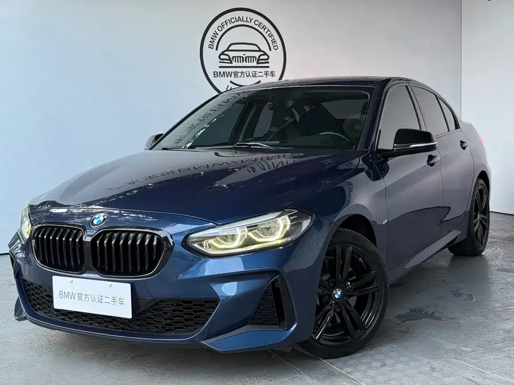 BMW 1 Series 2021 из CN, фото 1