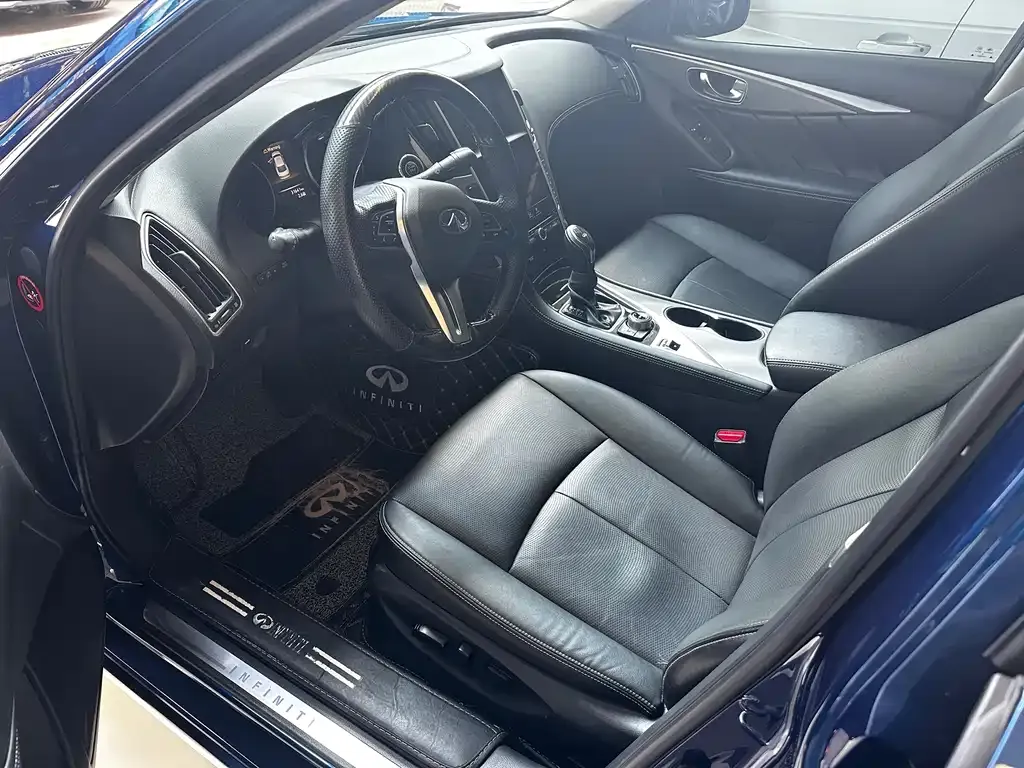 Infiniti Q50L 2023 из CN, фото 4