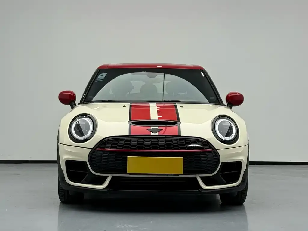 MINI Clubman JCW — фото 2