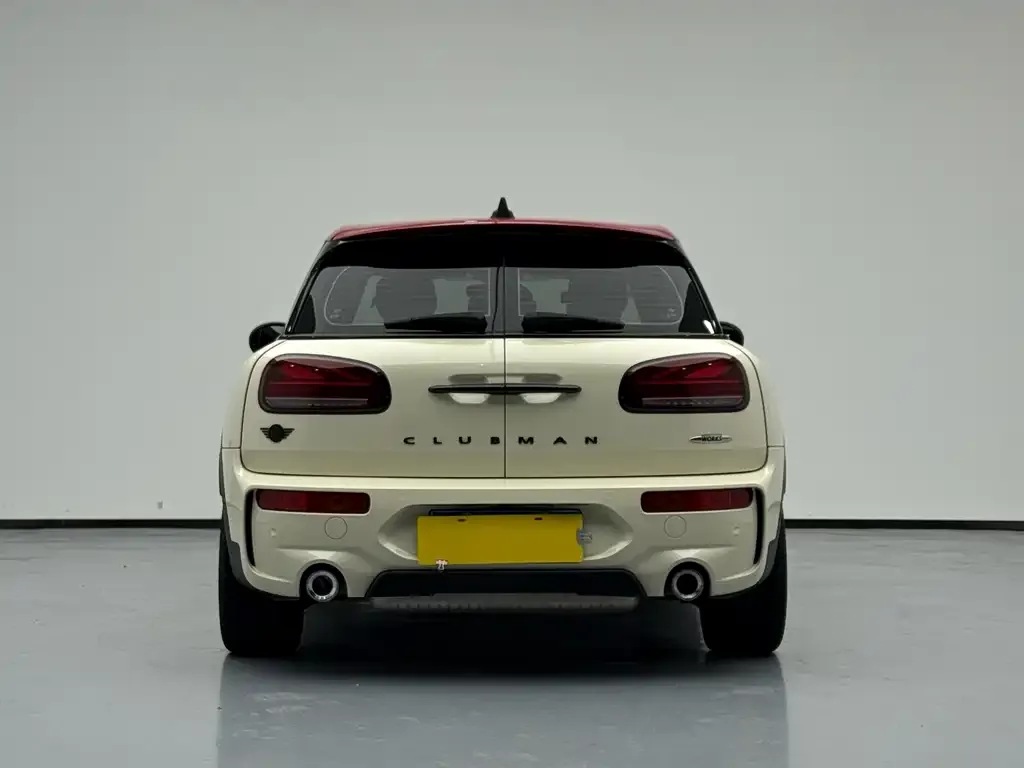 MINI Clubman JCW — фото 6