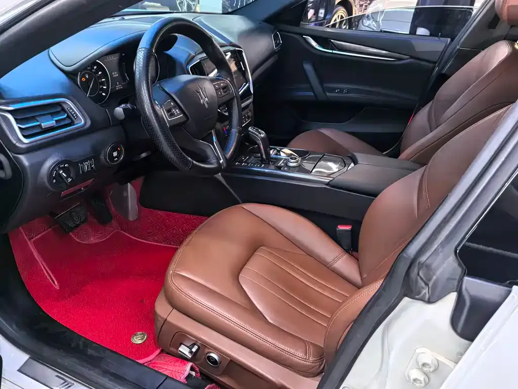 Maserati Ghibli 2021 из CN, фото 3