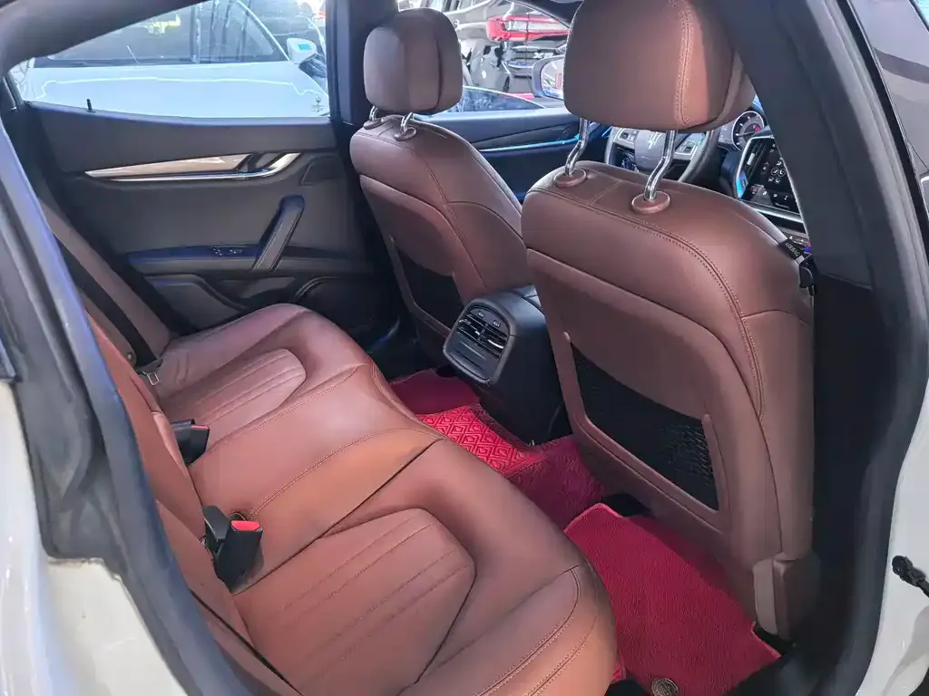 Maserati Ghibli 2021 из CN, фото 5