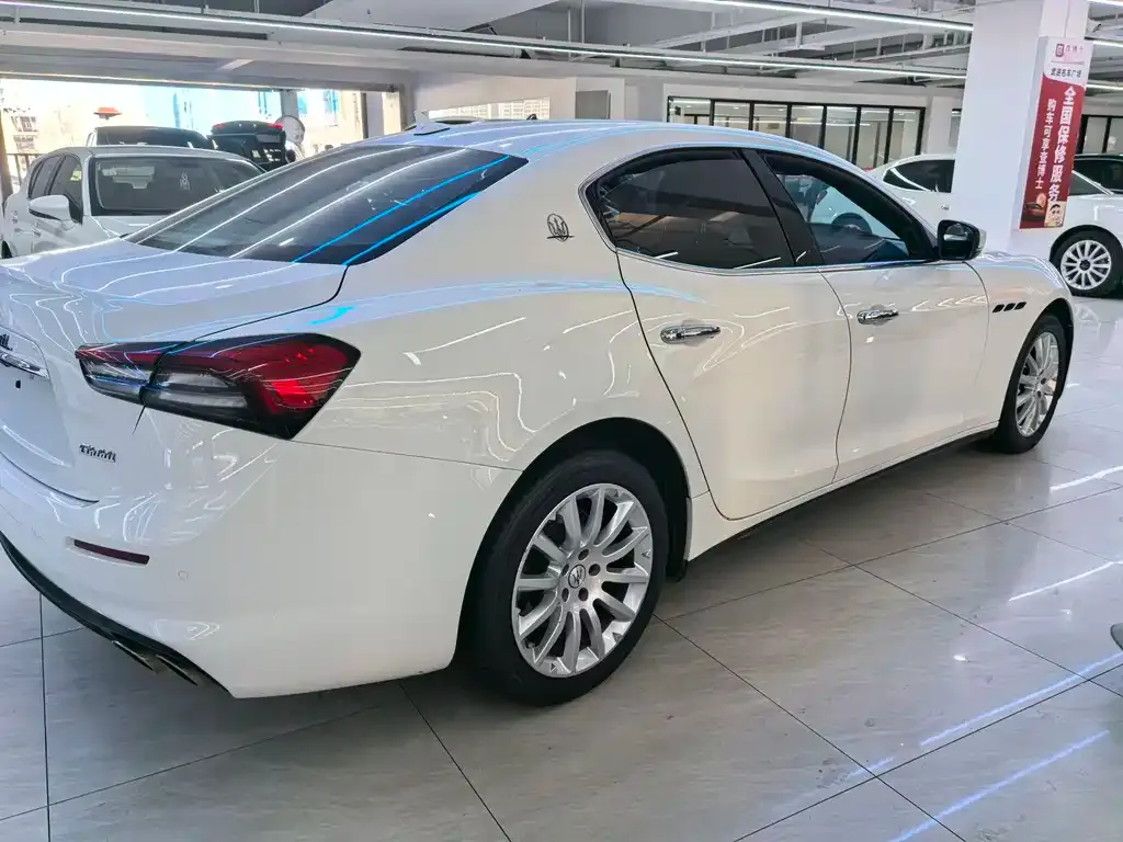 Maserati Ghibli 2021 из CN, фото 9
