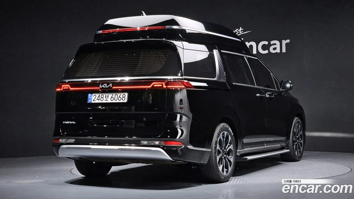 Kia Carnival — фото 2
