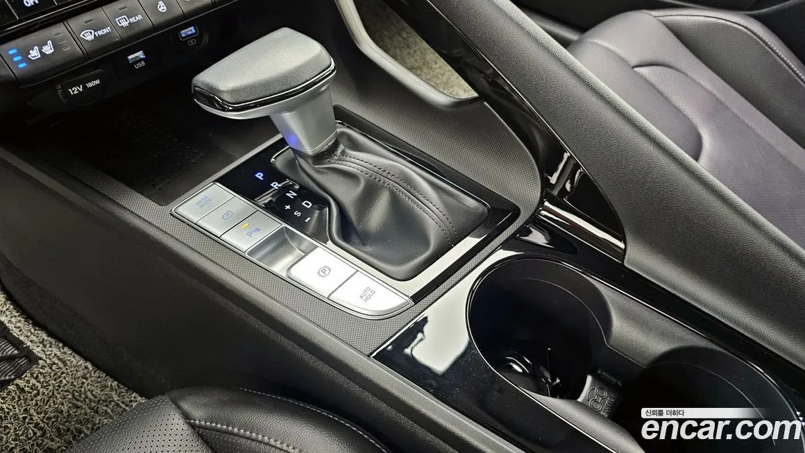 Hyundai AVANTE — фото 9