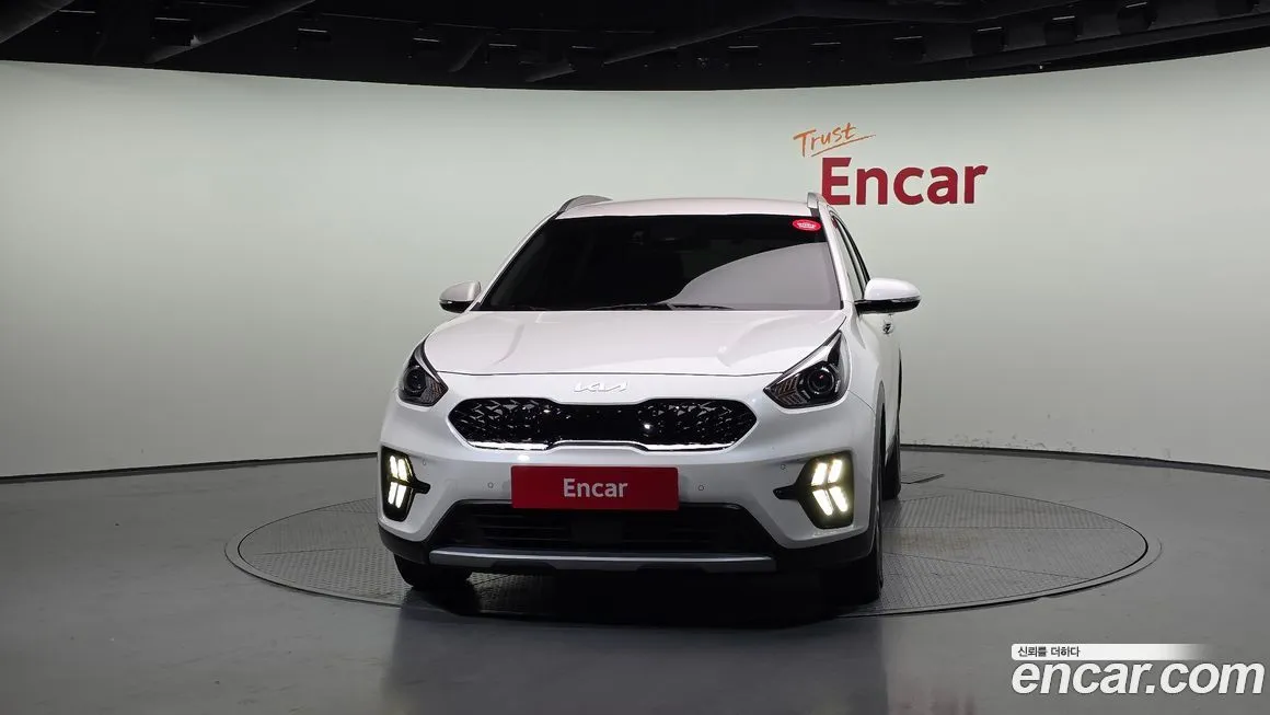 Kia Niro — фото 3