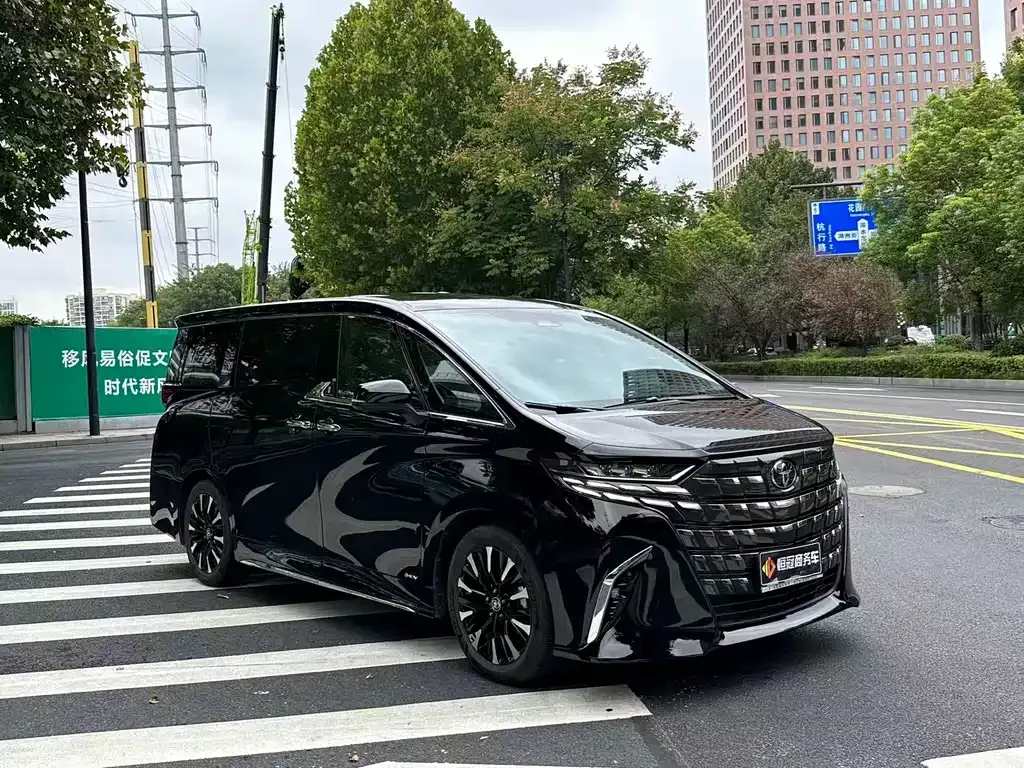 Toyota Alphard 2024 из CN, фото 3