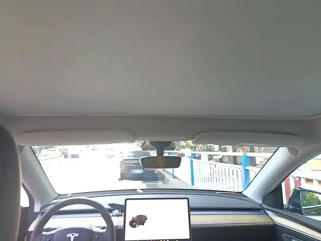 Tesla Model Y 2023 из CN, фото 9