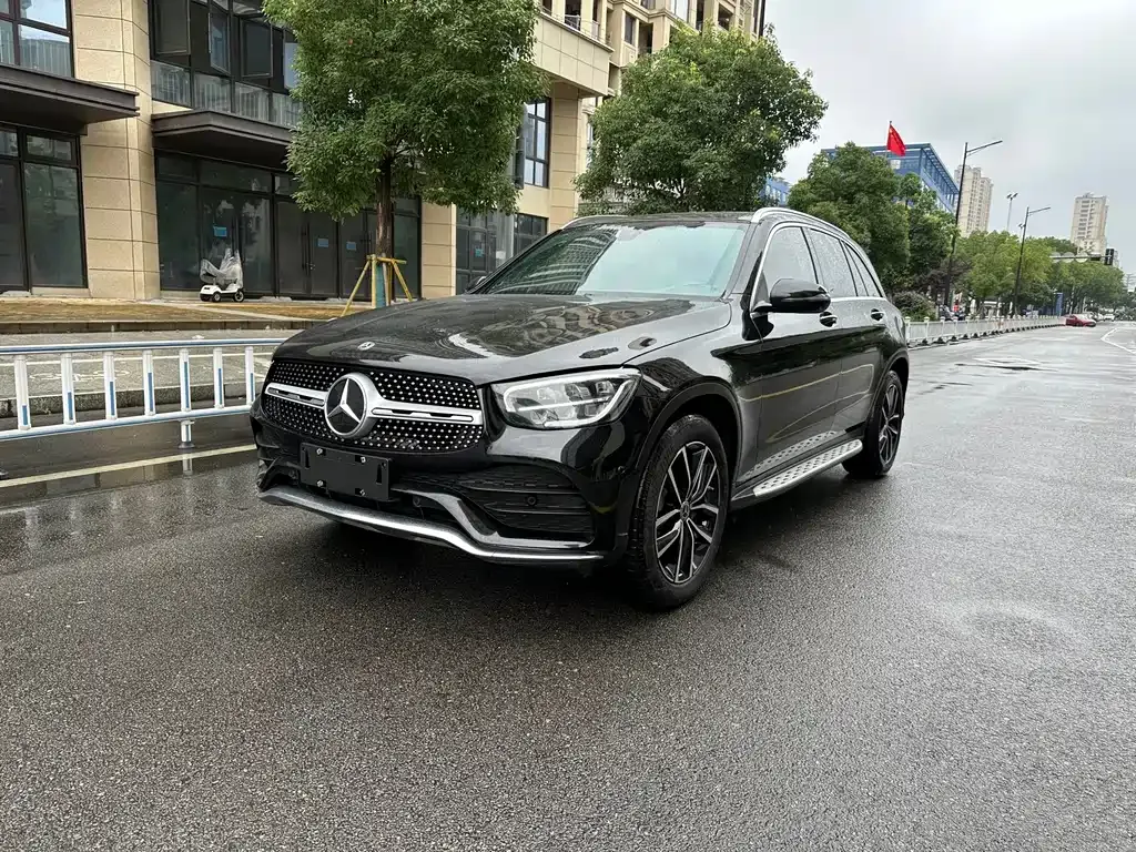 Mercedes-Benz GLC — фото 1