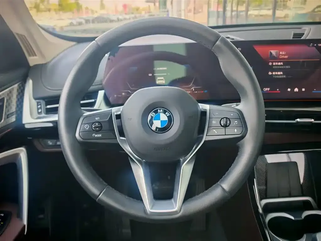 BMW X1 — фото 10