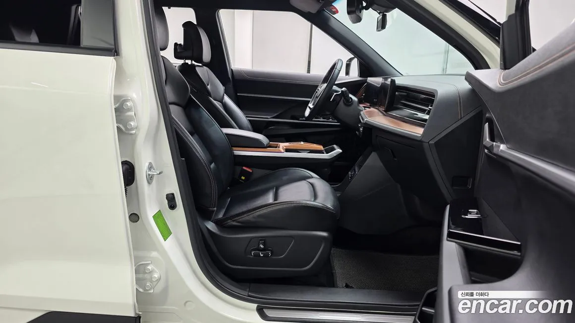 KG Mobility (Ssangyong) Torres — фото 10