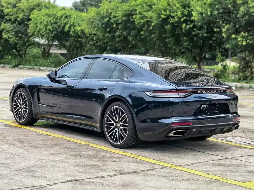 Porsche Panamera 2022 из CN, фото 9