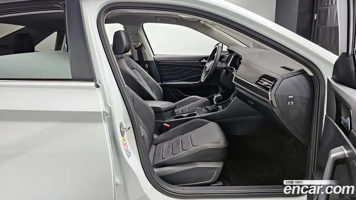 Volkswagen Jetta 2023 из KR, фото 10