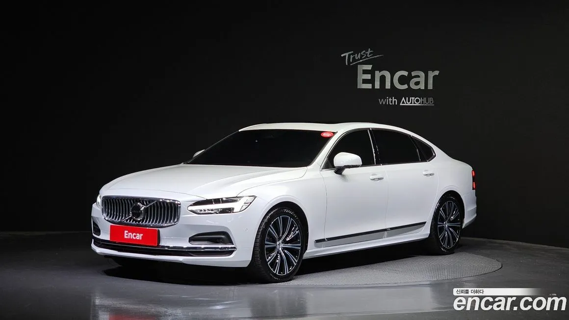 Volvo S90 2024 из KR, фото 1