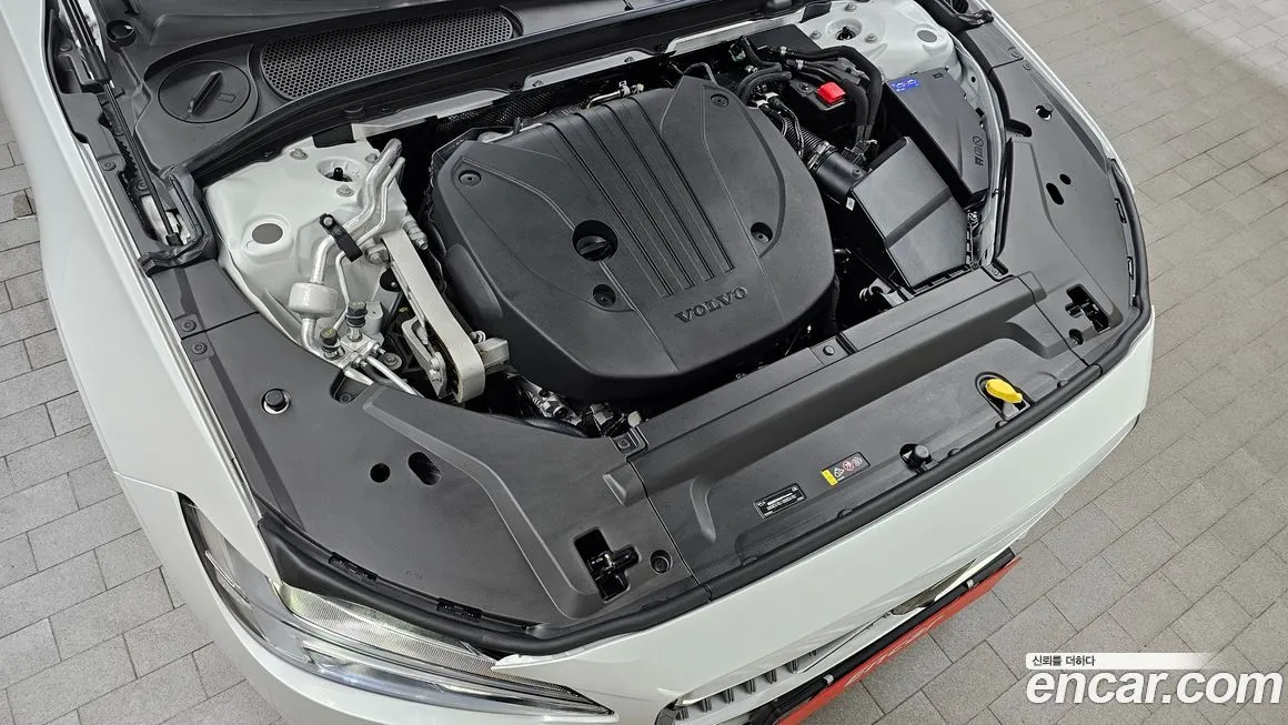 Volvo S90 2024 из KR, фото 6