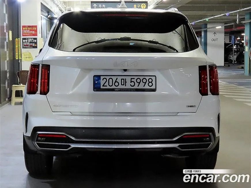 Kia Sorento — фото 5
