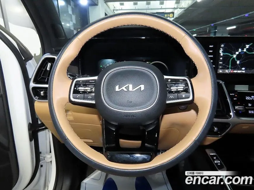 Kia Sorento — фото 8
