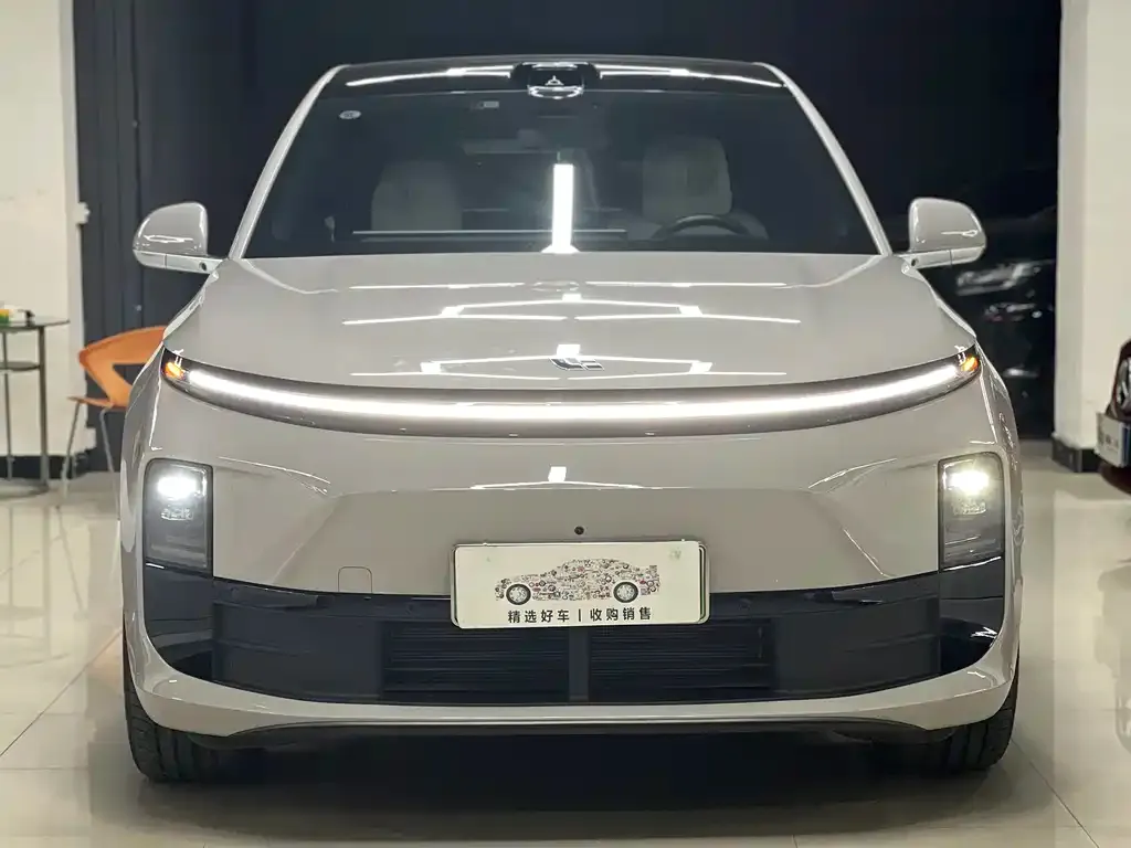 Li Auto L6 2025 из CN, фото 2