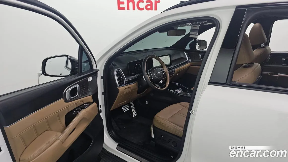 Kia Sorento — фото 10