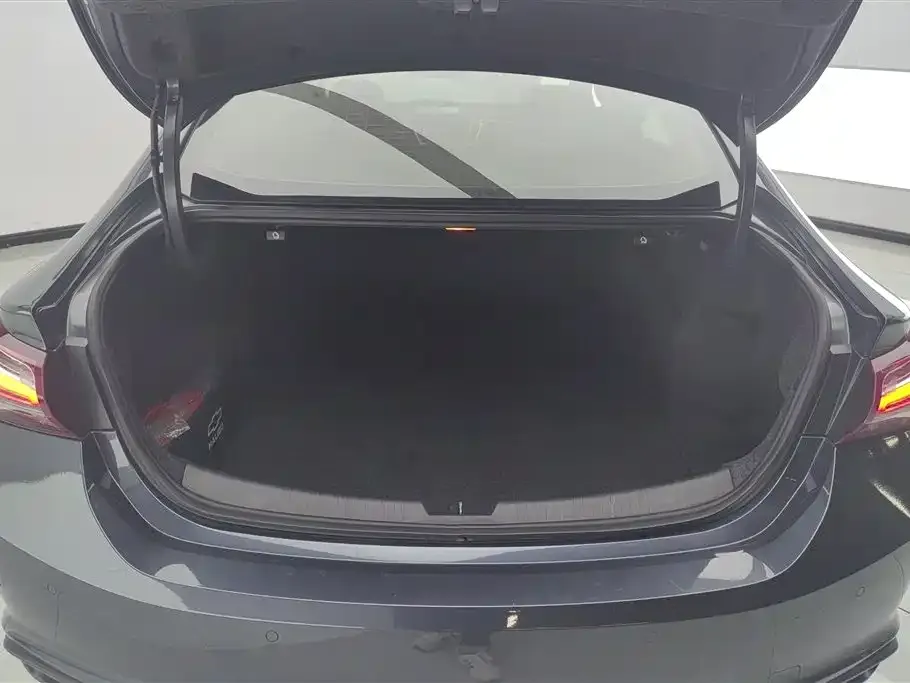 Chevrolet Malibu XL 2023 из CN, фото 4
