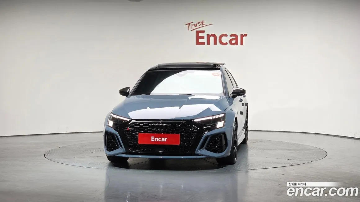 Audi RS3 2024 из KR, фото 3