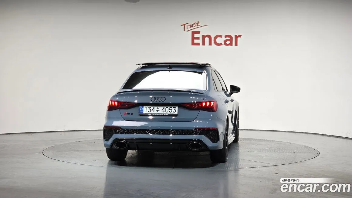 Audi RS3 2024 из KR, фото 4