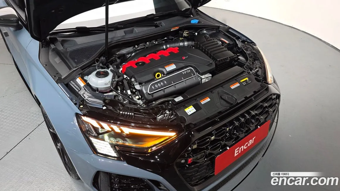 Audi RS3 2024 из KR, фото 6