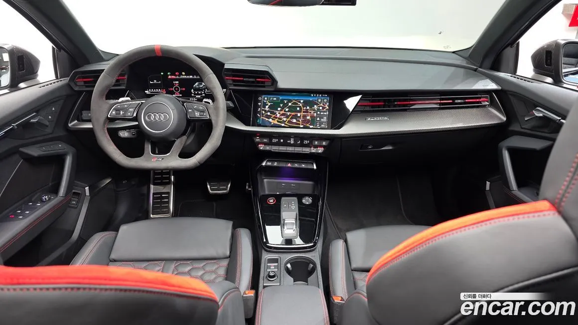 Audi RS3 2024 из KR, фото 7