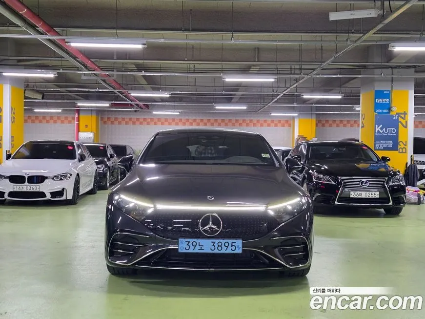 Mercedes-Benz EQS
