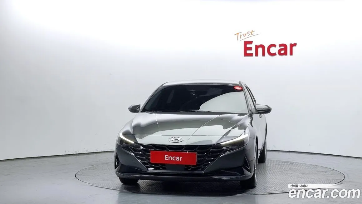 Hyundai AVANTE — фото 3