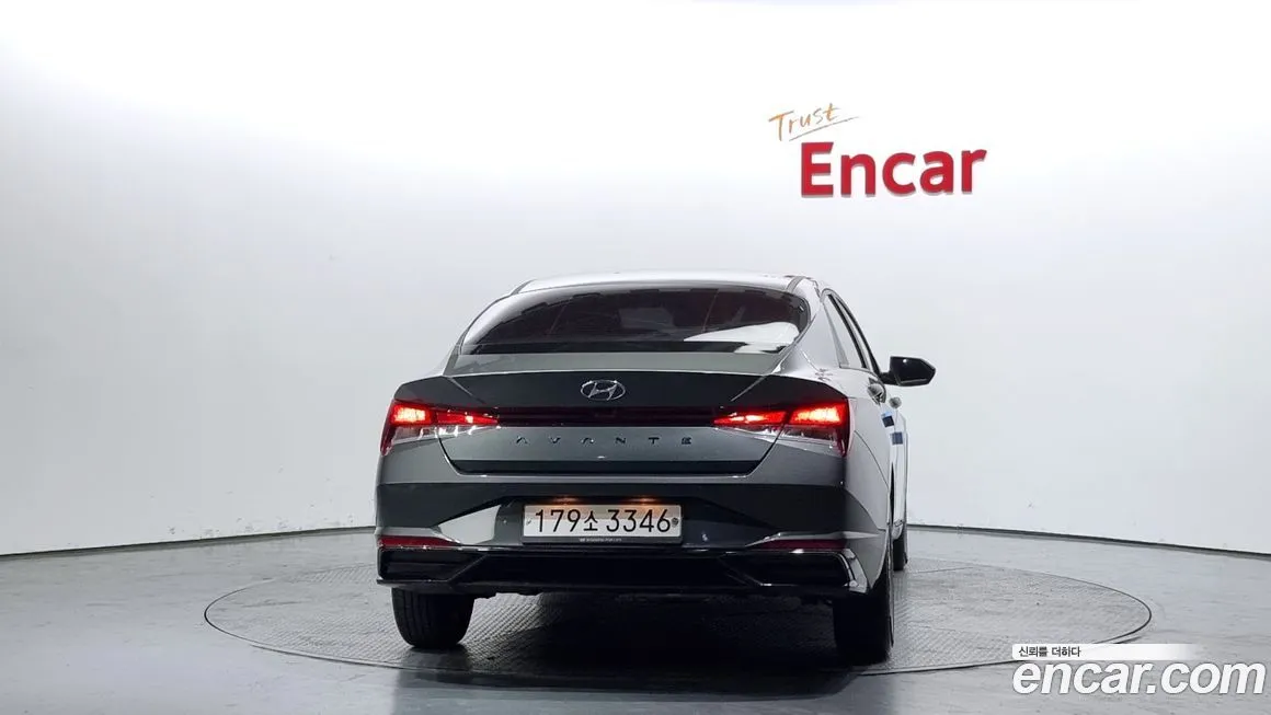 Hyundai AVANTE — фото 4