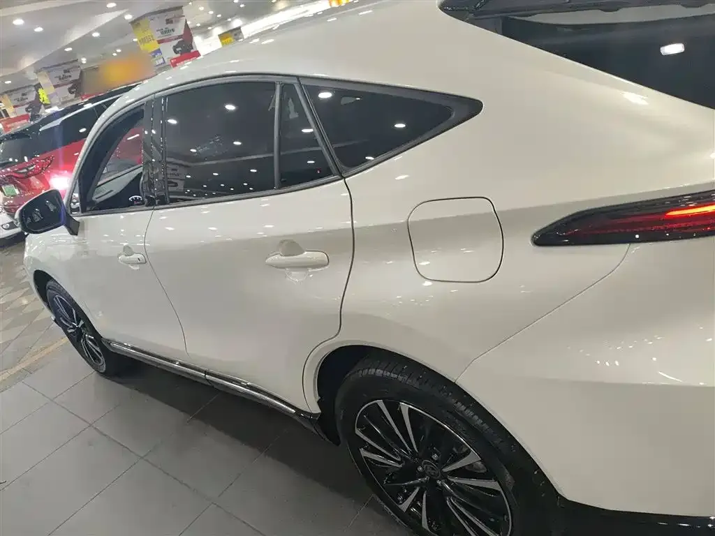 Toyota Venza 2023 из CN, фото 5