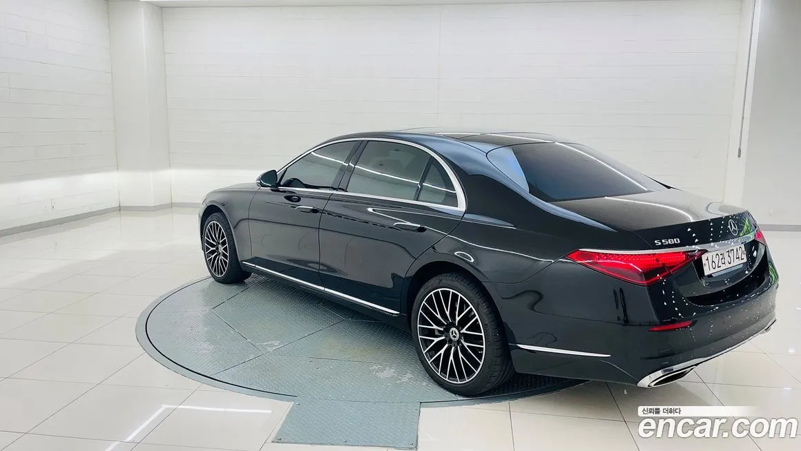 Mercedes-Benz S-Class — фото 3